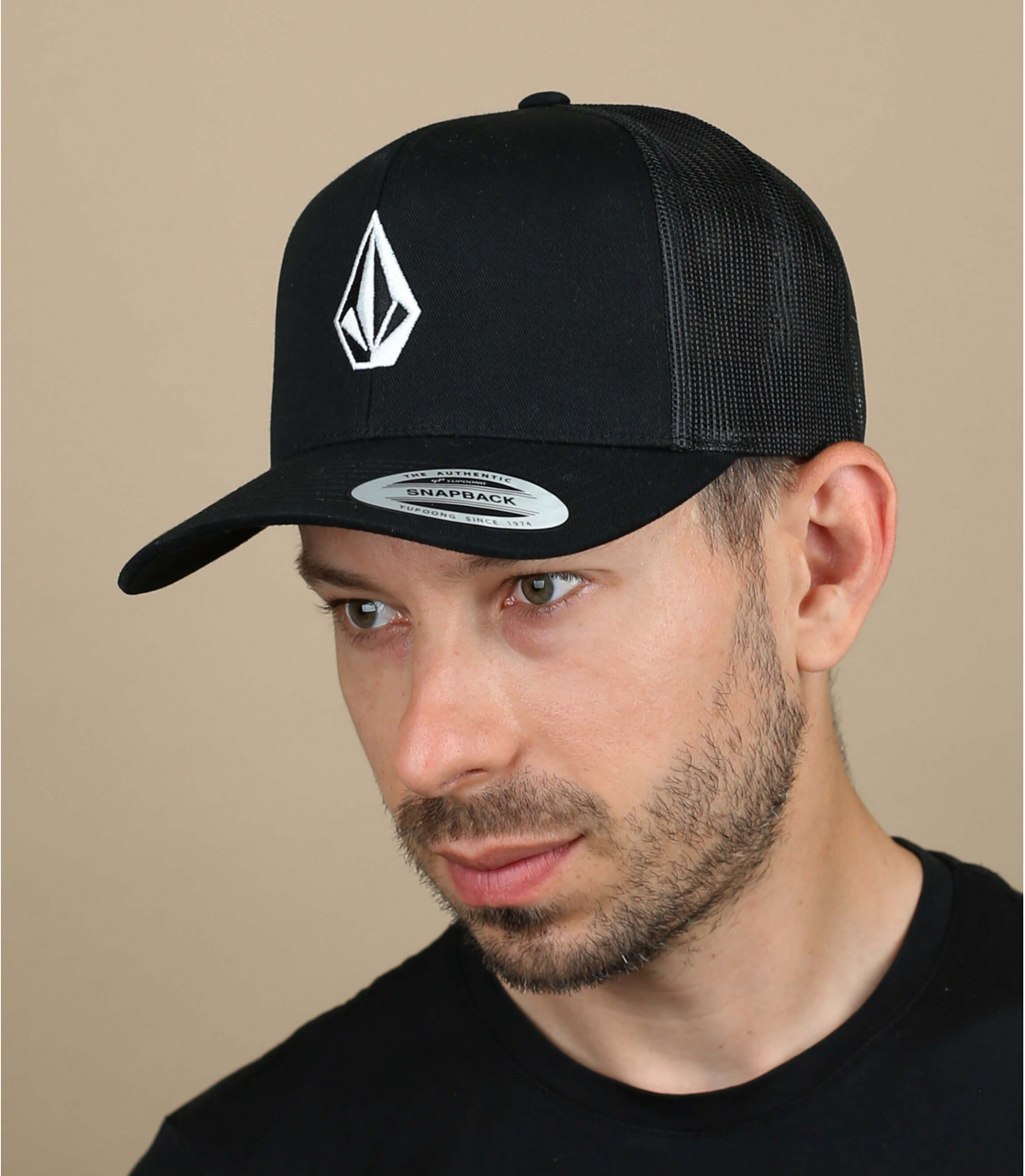 Trucker Full Stone Cheese black